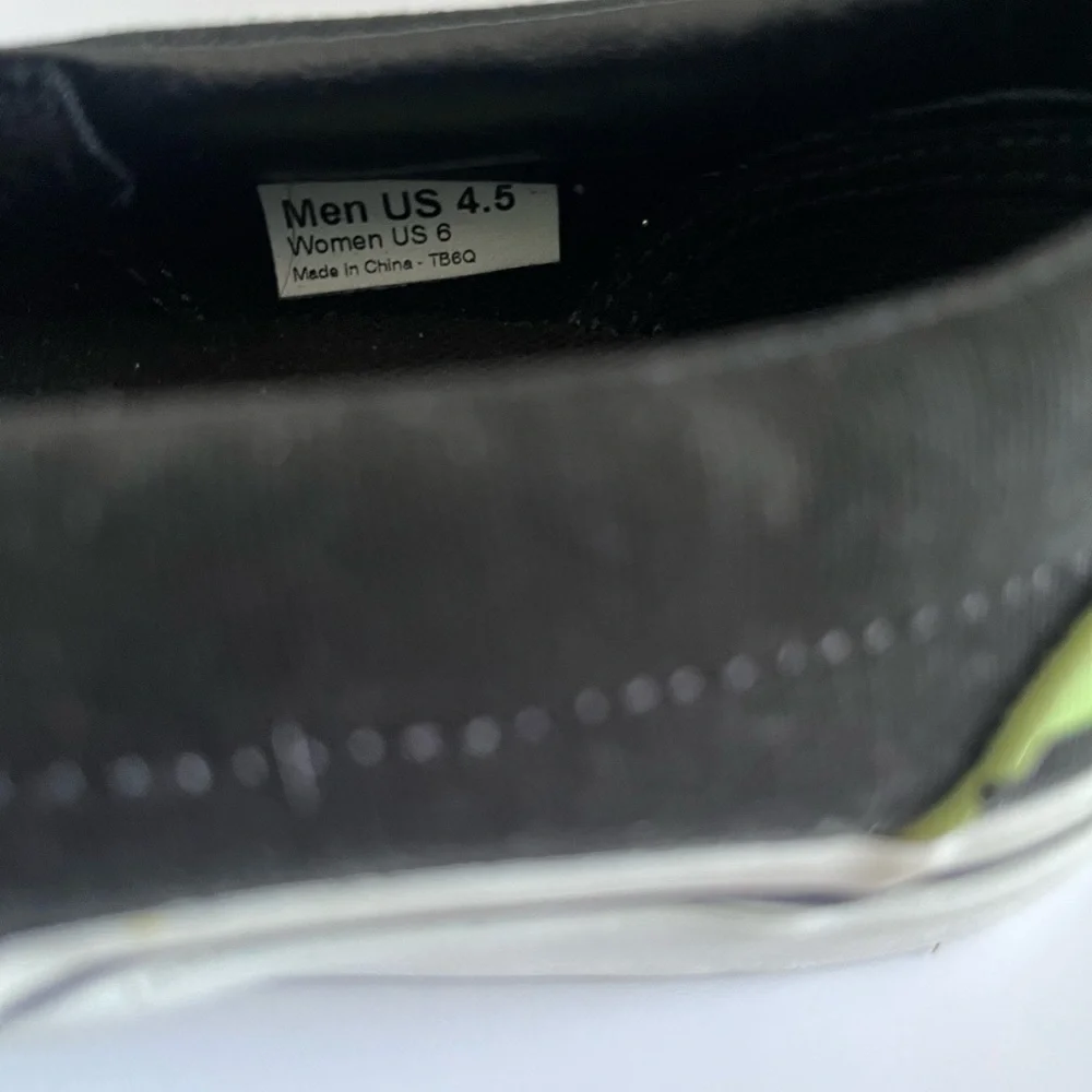 Vans Classic Slip-On Glow Checkerboard Black/Green - Picture 8 of 16